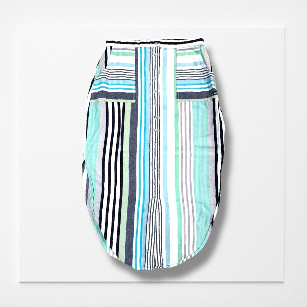 KAVU High Waisted, Button Up, Maxi Skirt with Pockets. Size Large